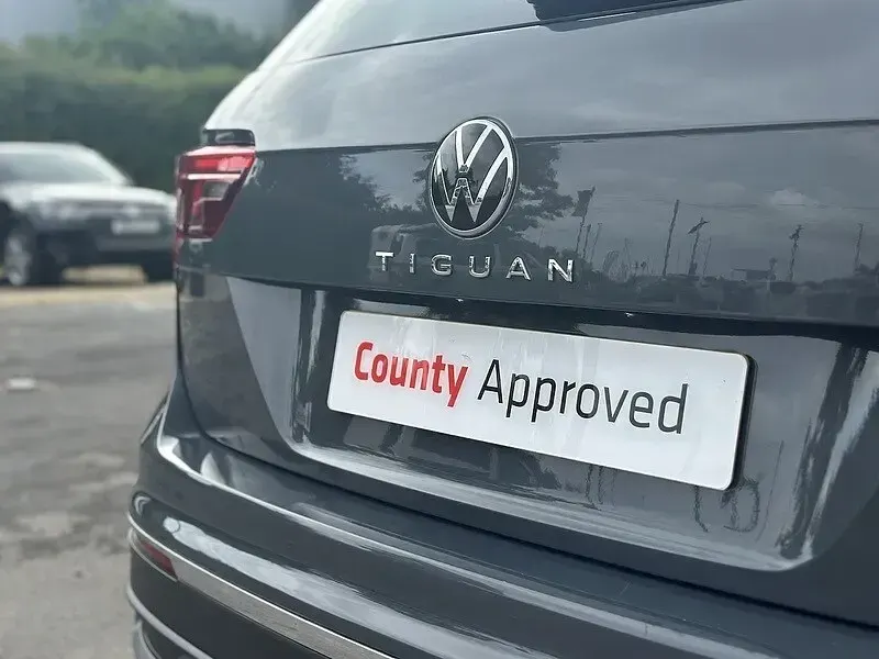 Used VW Tiguan Life 150 HP (110 kW) 2021 Grey SUV