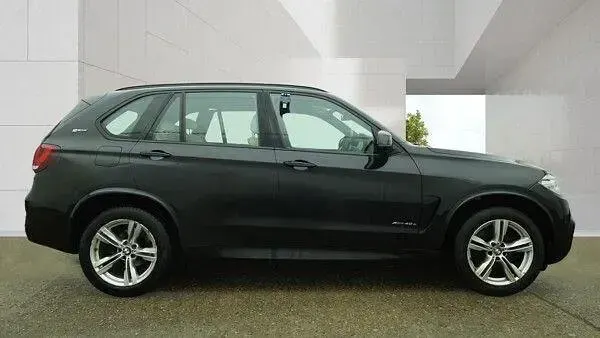 Używany BMW X5 M Sport 313 KM (230 kW) 2016 Czarny SUV