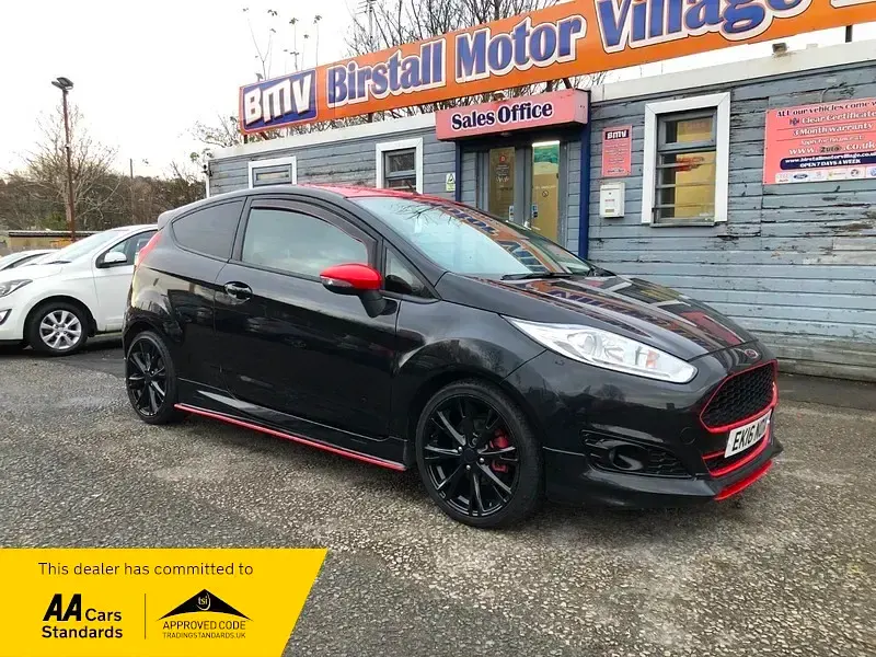 Used Ford Fiesta Zetec 140 HP (102 kW) 2016 Hatchback