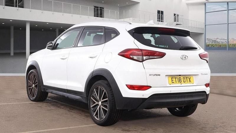 Used Hyundai Tucson GO! 116 HP (85 kW) 2018 Polar white SUV