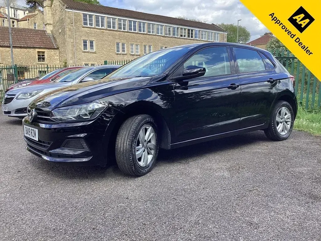 Used VW Polo SE 65 HP (47 kW) 2019 Black Hatchback