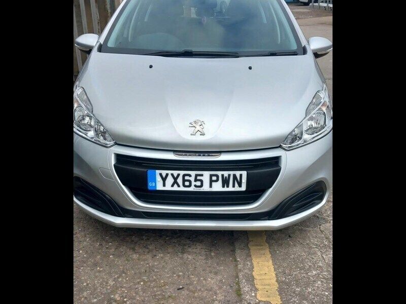 Silver Used 2015 Peugeot 208 Access Hatchback | £5,495 (Expensive) - Image 1/4