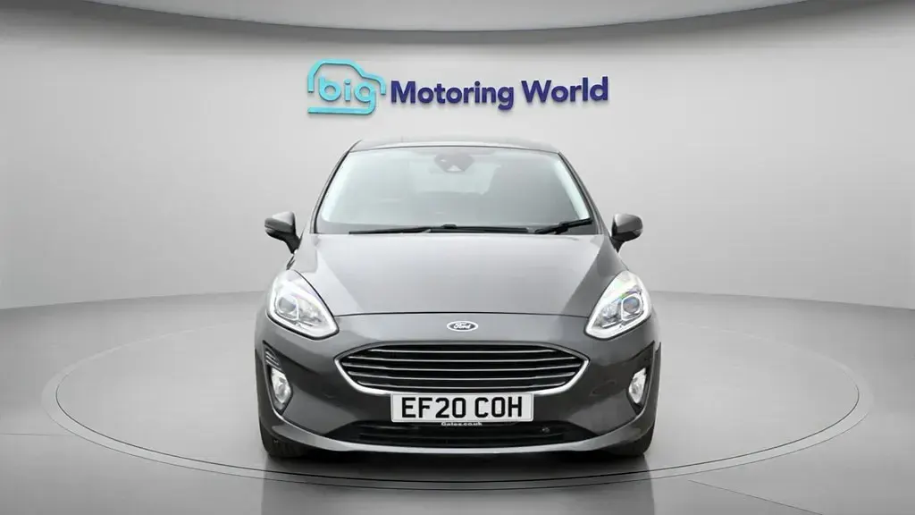 Second-hand Ford Fiesta Titanium 95 CP (69 kW) 2020 Gri Hatchback