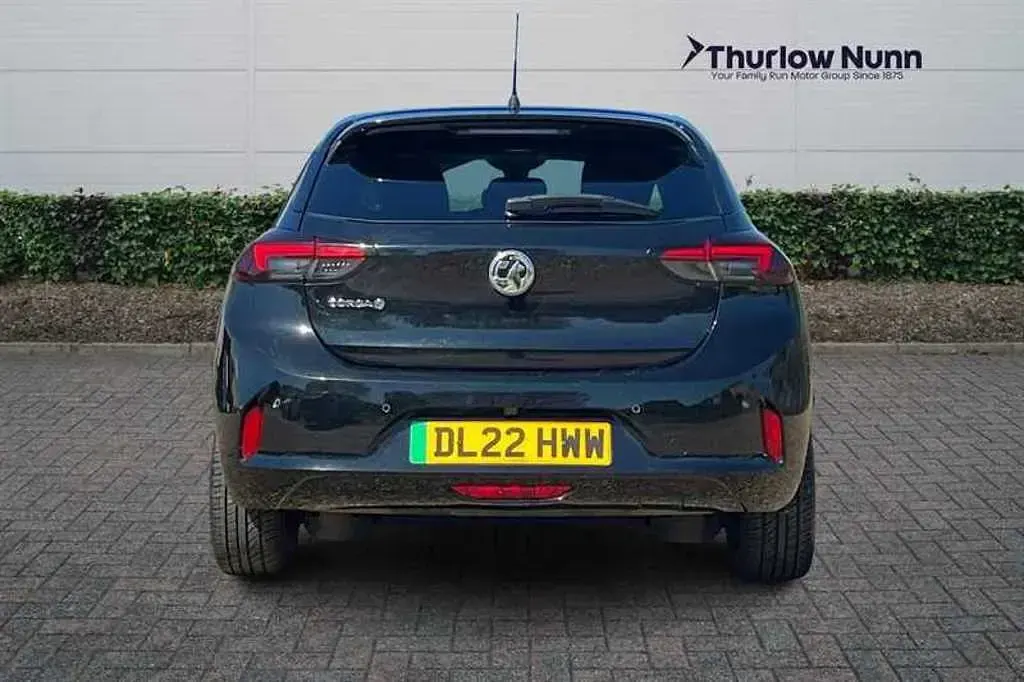 Used Vauxhall Corsa-e Elite 100 kW (136 HP) 2020 Black Hatchback