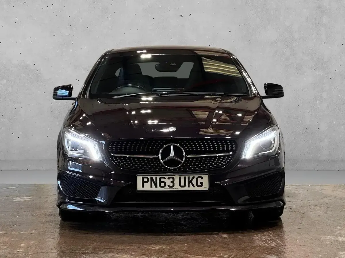 Used Mercedes CLA180 AMG 122 HP (89 kW) 2013 Mauve/purple Sedan
