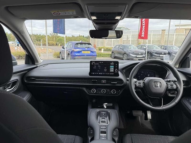 Used Honda ZR-V Elegance 184 HP (135 kW) 2025 Blue SUV