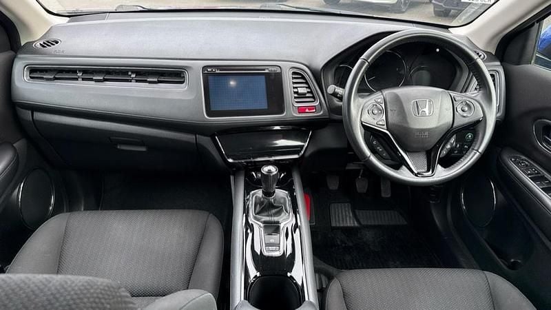 Used Honda HR-V SE 130 HP (95 kW) 2017 Blue SUV