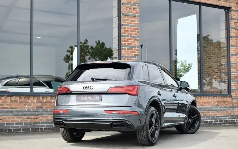 Used Audi Q5 S-Line 204 HP (150 kW) 2024 SUV