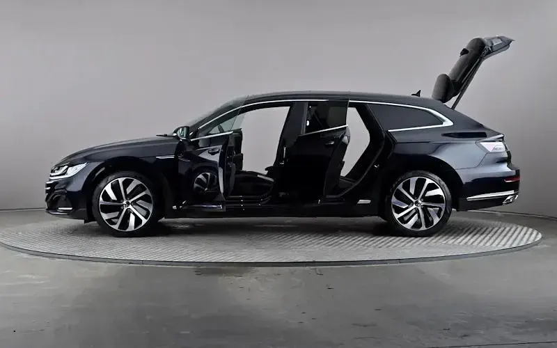 Used VW Arteon R-line 218 HP (160 kW) 2021 Black Estate