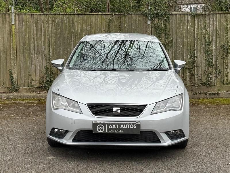 Used Seat Leon SE 110 HP (80 kW) 2013 Silver Hatchback