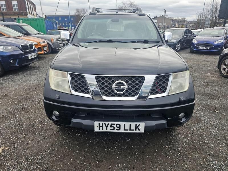 Used Nissan Navara Tekna 2009 Black Pickup