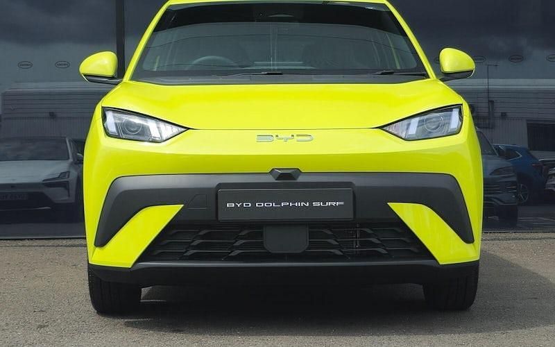 New BYD Dolphin Boost 64 kW (88 HP) 2025 Lime green Hatchback