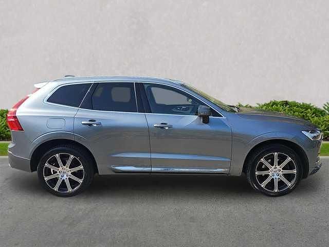 Used Volvo XC60 Inscription 250 HP (183 kW) 2021 SUV