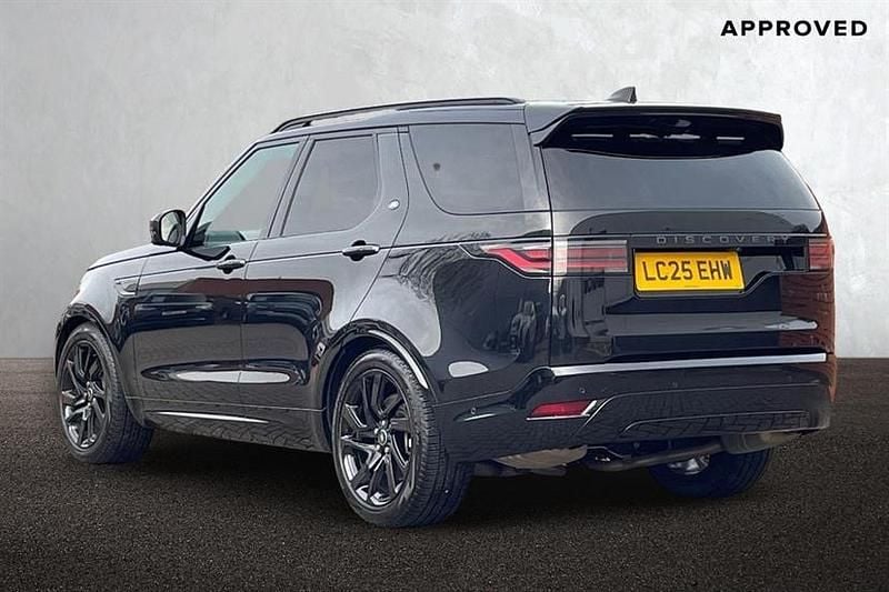 Used Land Rover Discovery 5 SE Dynamic 350 HP (257 kW) 2025 Santorini black SUV