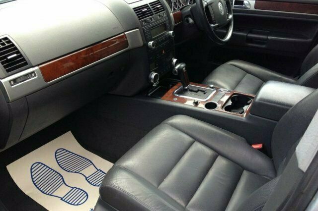 Used 2004 VW Touareg SUV | £6,490 - Image 1/4
