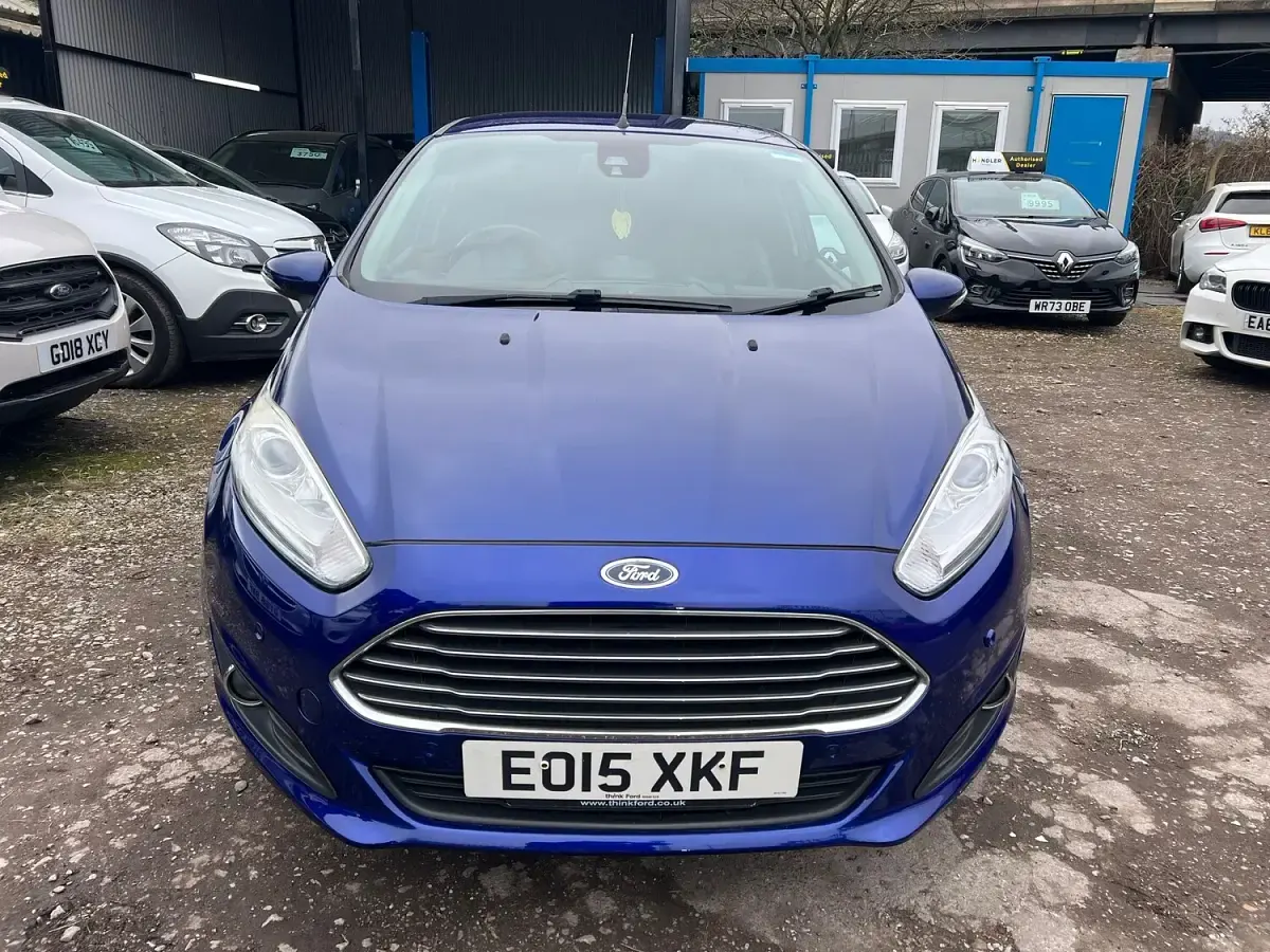 Used Ford Fiesta Titanium X 100 HP (73 kW) 2015 Blue Hatchback