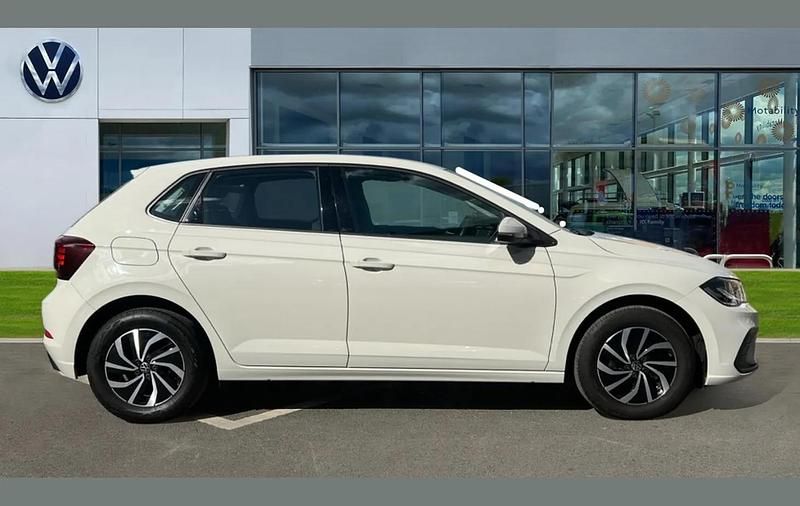 Used VW Polo Life 95 HP (69 kW) 2024 Grey Hatchback