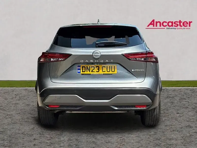 Used Nissan Qashqai N-Connecta 190 HP (139 kW) 2023 Grey SUV