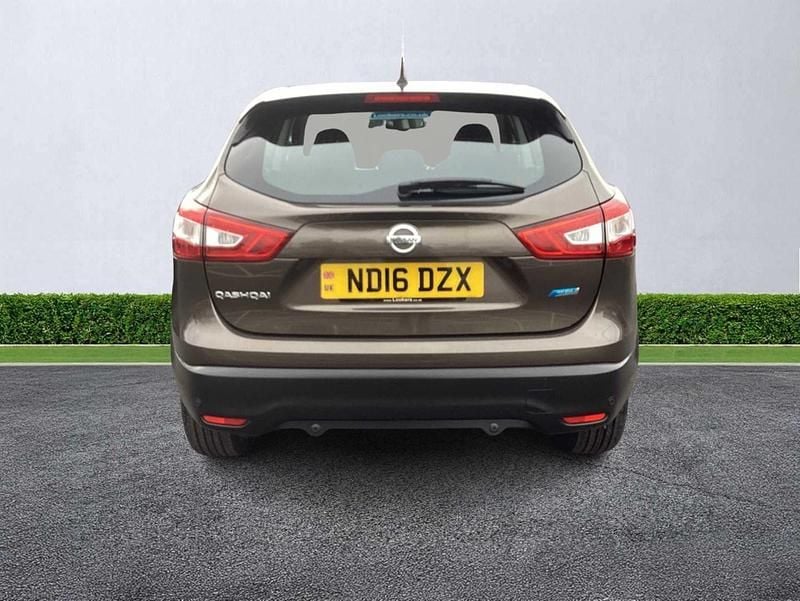 Used Nissan Qashqai Acenta 2016 Bronze SUV