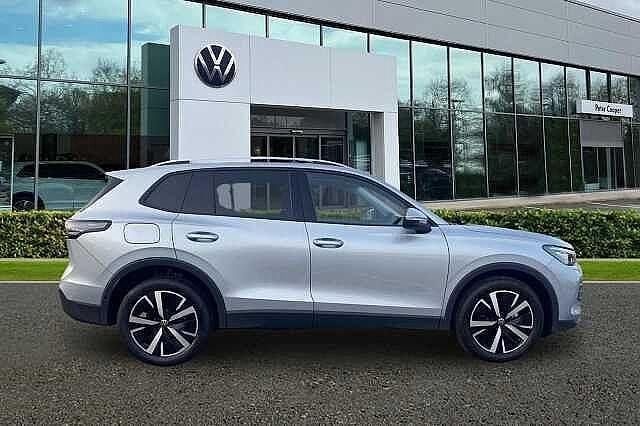 New VW Tiguan Match 2026 Silver SUV