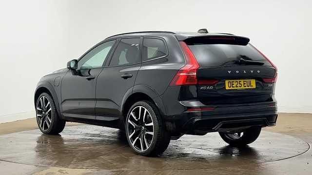 Used Volvo XC60 Ultra 449 HP (330 kW) 2025 Black SUV
