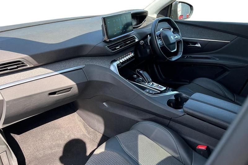 Grey Used 2021 Peugeot 5008 Allure Premium MPV | £19,250 (Fair price) - Image 1/4