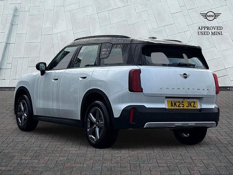 Used Mini Countryman Classic 168 HP (123 kW) 2025 White SUV