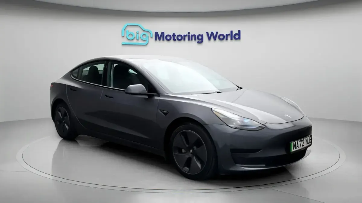 Used Tesla Model 3 RWD 222 kW (302 HP) 2022 Sedan