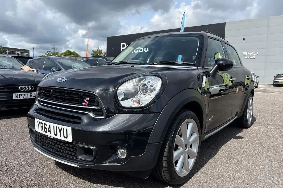 Used Mini Cooper SD Countryman 143 HP (105 kW) 2014 Black SUV