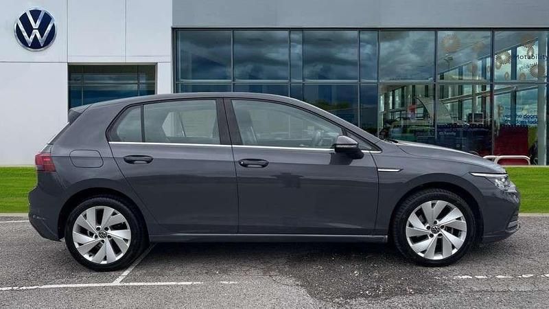 Used VW Golf VIII Style 130 HP (95 kW) 2023 Grey Hatchback