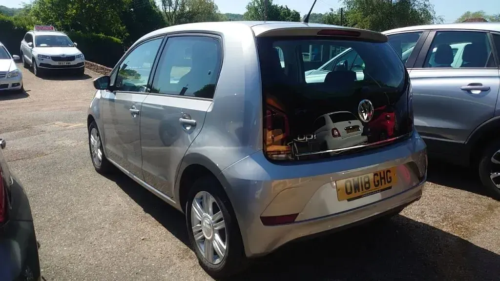 Used VW up! high up! 75 HP (55 kW) 2018 Silver Hatchback