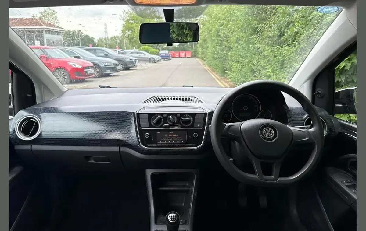 Used VW up! move up! 58 HP (42 kW) 2016 Black Hatchback
