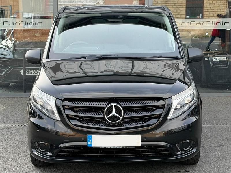 Used Mercedes Vito 161 HP (118 kW) 2015 Black Van