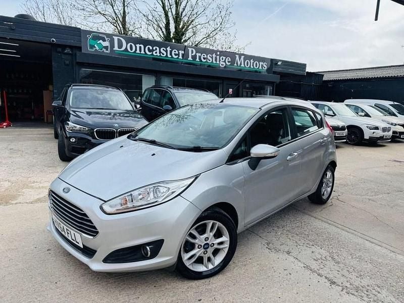 Used Ford Fiesta Zetec 2014 Silver Hatchback