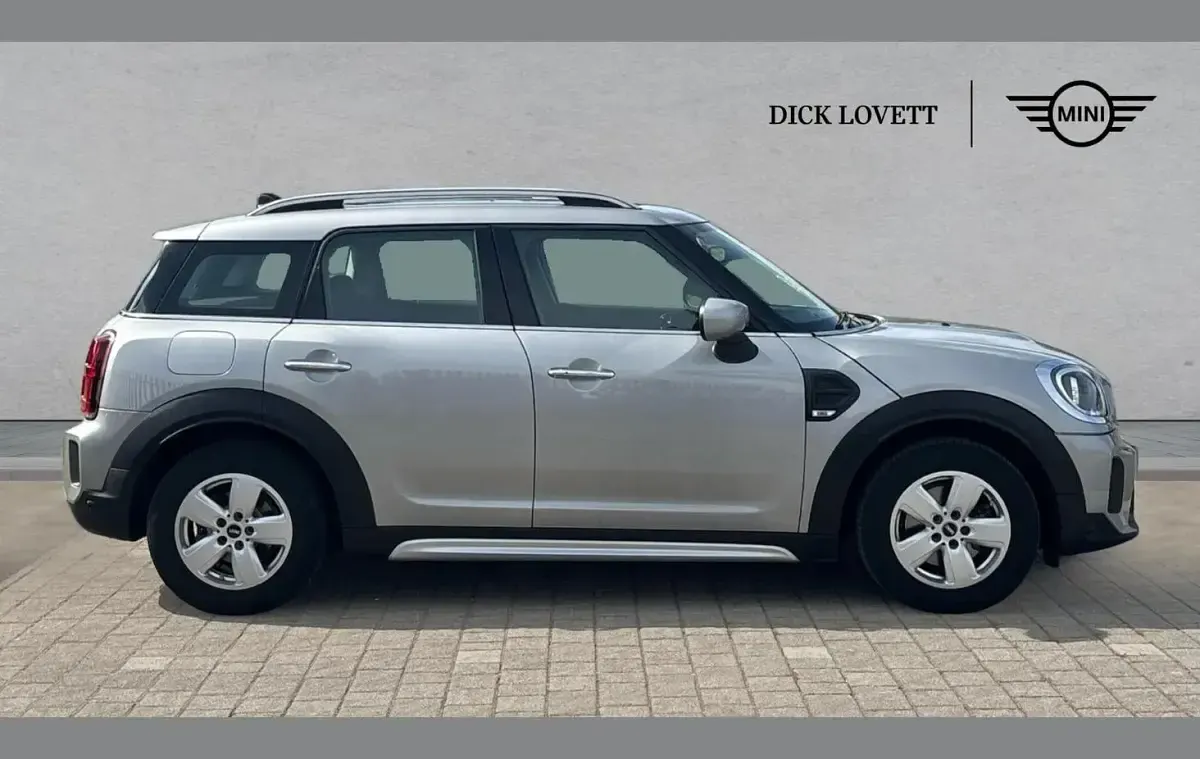 Used Mini Cooper Countryman Classic 134 HP (98 kW) 2023 Silver SUV
