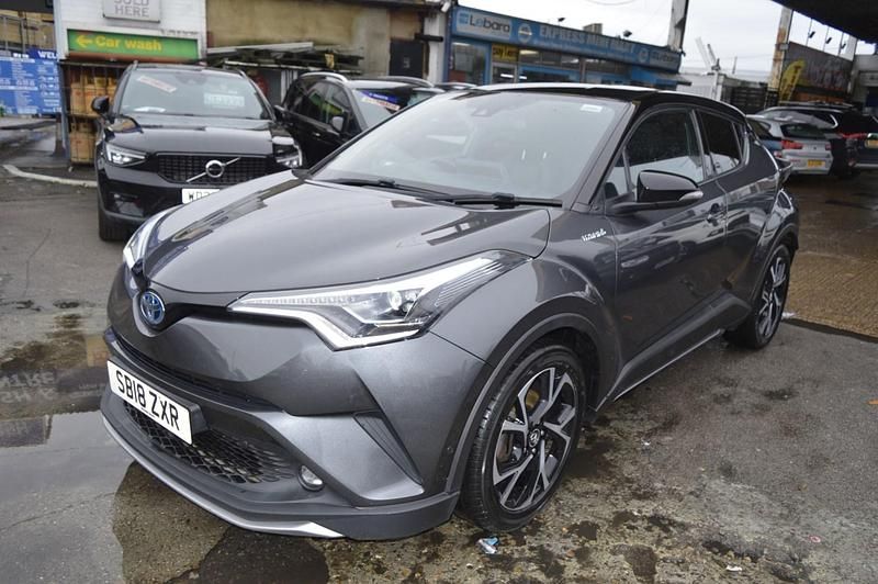Used Toyota C-HR 122 HP (89 kW) 2018 Grey SUV
