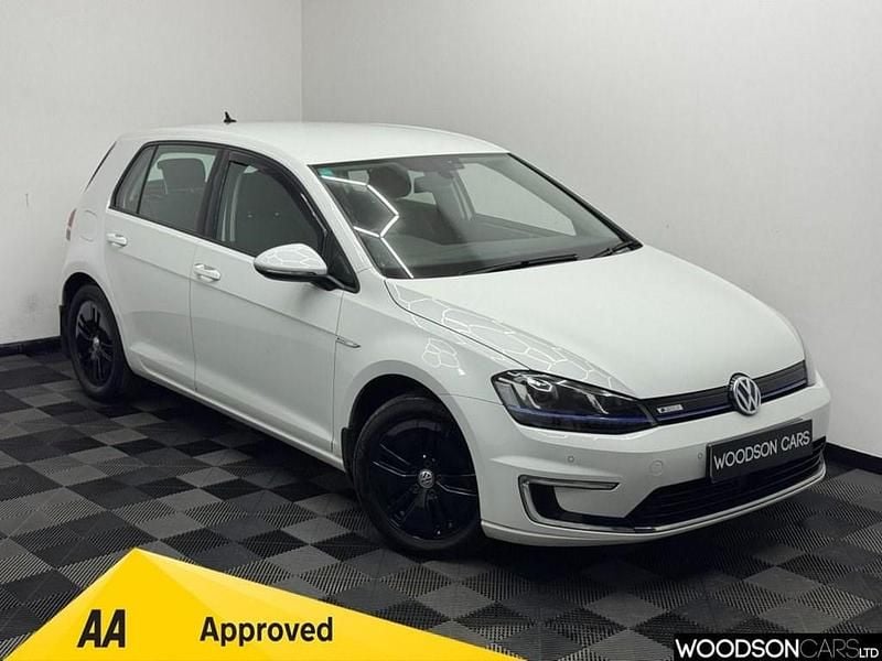 Used VW e-Golf 85 kW (116 HP) 2015 White Hatchback