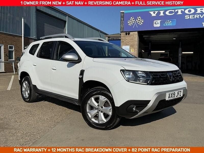 Glacier white Used 2019 Dacia Duster Comfort SUV | £8,995 (Fair price) - Image 1/4
