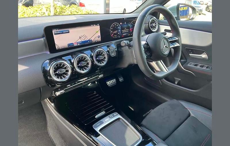 Used Mercedes A200 Executive 161 HP (118 kW) 2025 Silver Hatchback