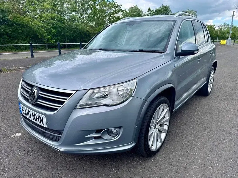 Used VW Tiguan R-line 140 HP (102 kW) 2010 Grey SUV