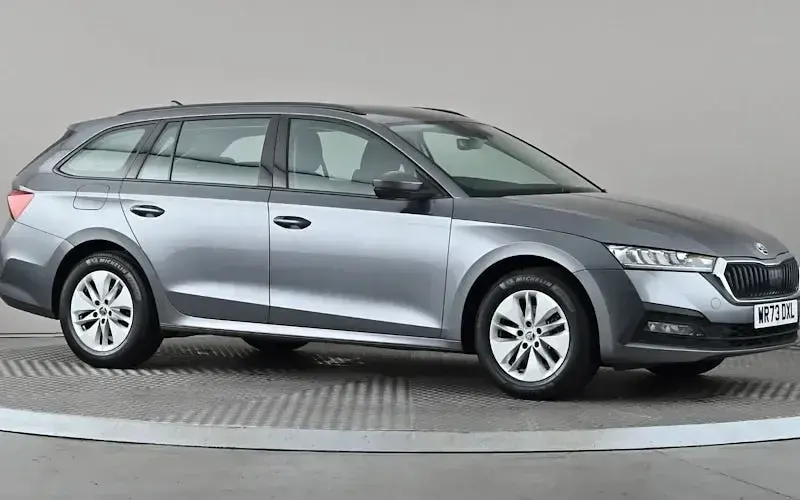 Used Skoda Octavia SE Technology 110 HP (80 kW) 2023 Estate