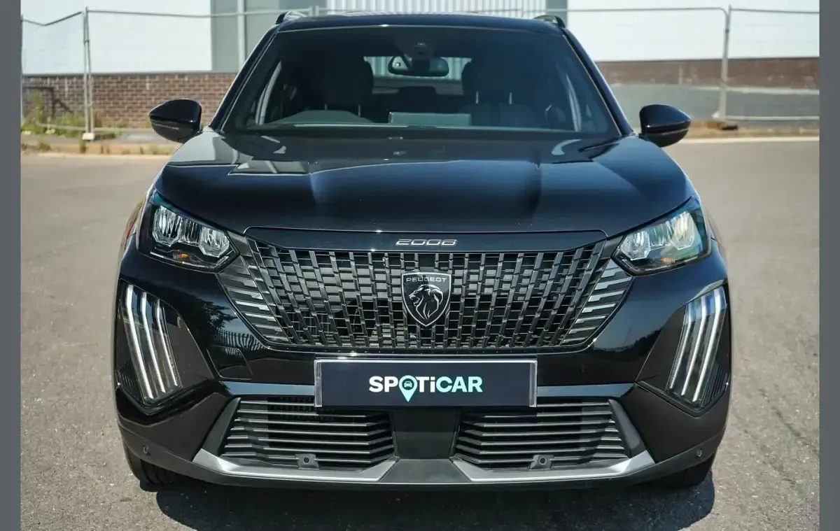 Used Peugeot 2008 Allure 129 HP (94 kW) 2024 Black SUV