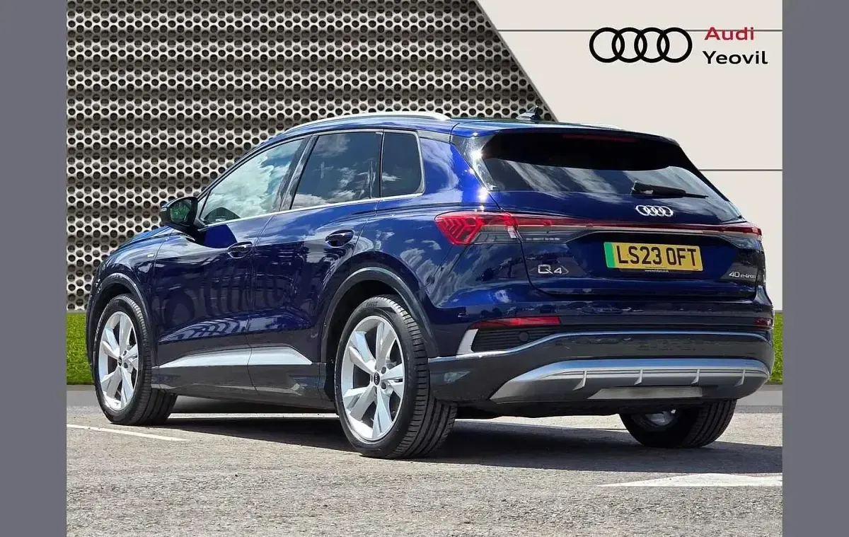 Used Audi Q4 e-tron S-Line 150 kW (204 HP) 2023 Blue SUV