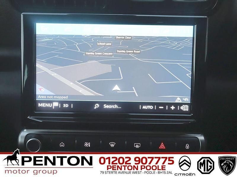 White Used 2022 Citroën C3 Aircross PureTech SUV | £14,490 (Fair price) - Image 1/4