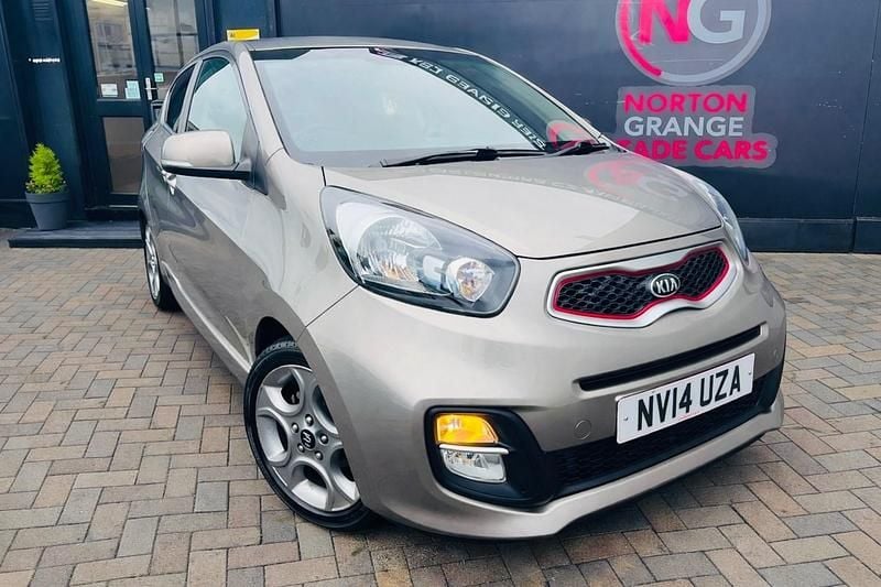 Used Kia Picanto 84 HP (61 kW) 2014 Silver Hatchback