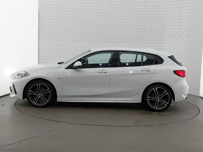 Used BMW 118 M Sport 136 HP (100 kW) 2022 White Hatchback