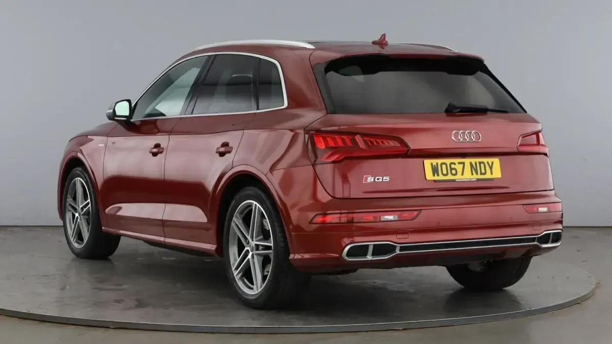 Used Audi SQ5 S-Line 354 HP (260 kW) 2018 Matador red SUV