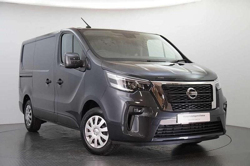 Grey Used 2025 Nissan Primastar Acenta MPV | £21,999 (Fair price) - Image 1/3