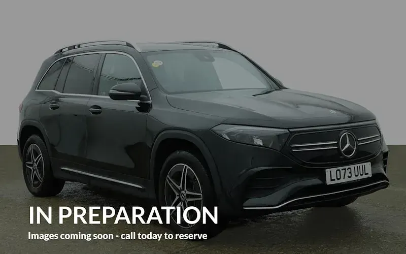 Usado Mercedes EQB300 AMG line 167 kW (228 HP) 2023 SUV