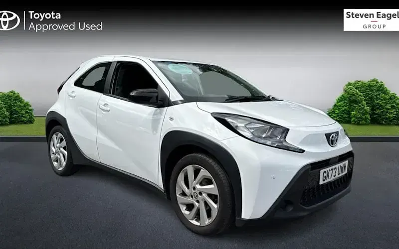 Used Toyota Aygo X PURE 72 HP (52 kW) 2023 SUV